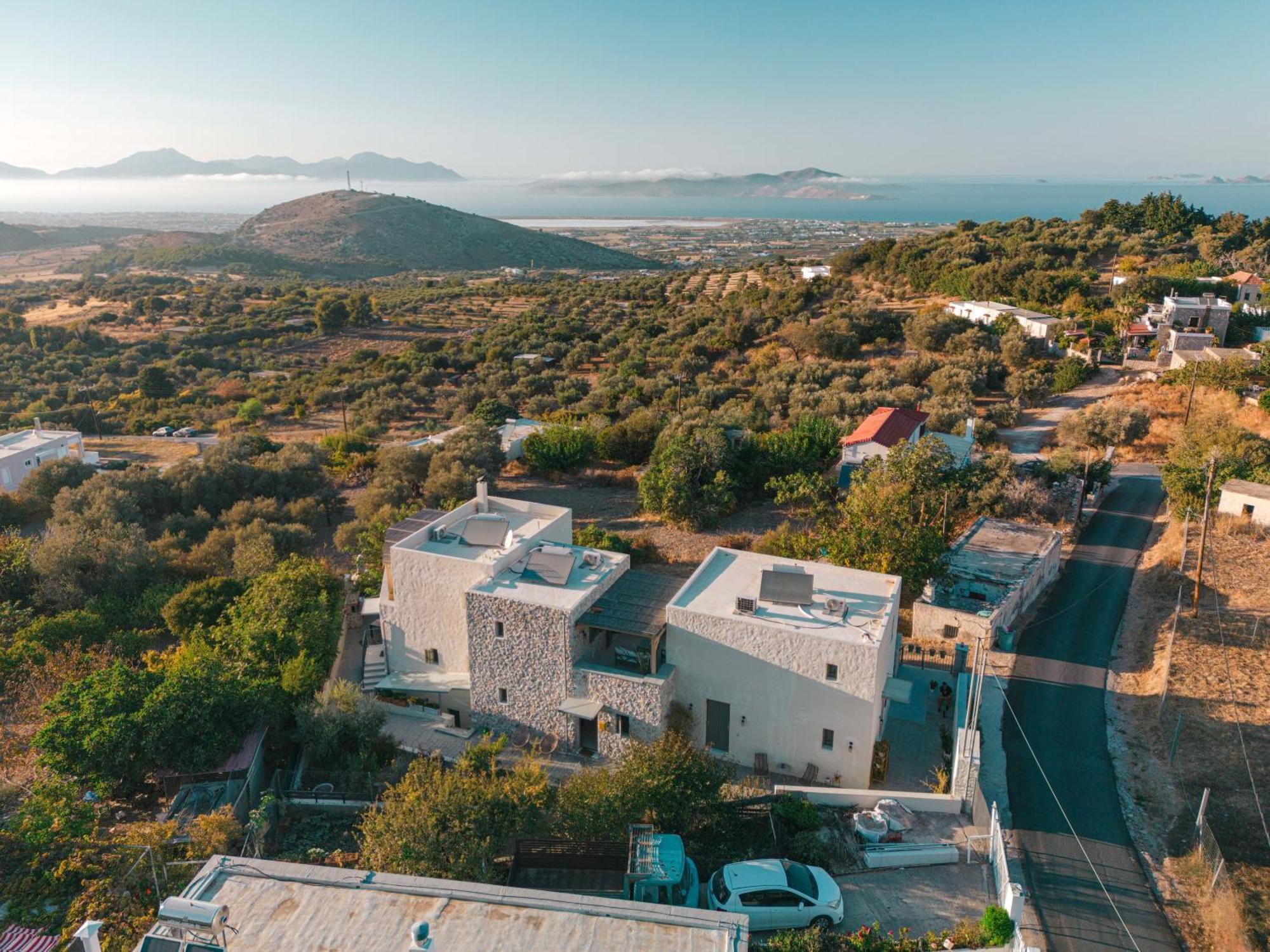 Villa Rosa - Luxury Villas With Panoramic Views Lagoudi Zia Екстер'єр фото
